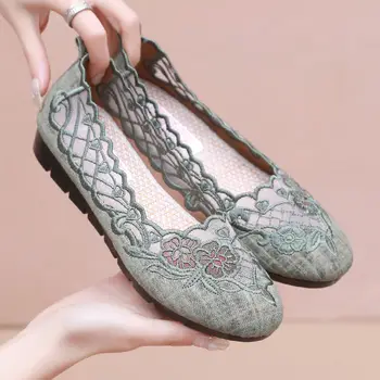 Висококачествени дамски обувки на плоска подметка с кръгло бомбе, лека дишащи обувки от окото, дамски обувки с бродерия, ежедневни балет обувки на плоска подметка
