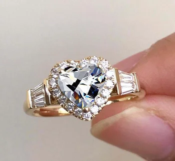 Елегантен пръстен сърце с благородния златен цвят за жени, модни сватбени пръстени с инкрустиран бял цирконий, бижута за годеж на булката
