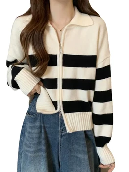 Корейската версия на вязаного кардигана, палта, дамски новият есенно-зимния пуловер с двоен цип, без пуловер, поло в райе с дълъг ръкав, най-Tide