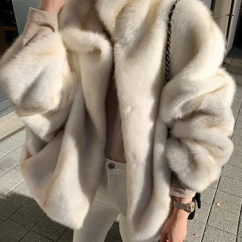 Корейската есенно-зимни модни яке дамски 2022 Темперамент Елегантен ревера, прорезные свободни джобове, топло изкуствена кожа норка