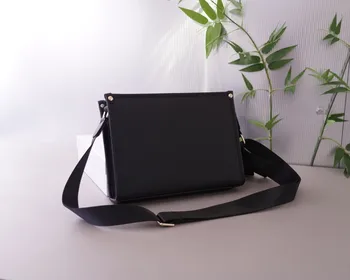Мъжка чанта 2023, нова висококачествена мъжка пролетна нова чанта за отдих, чанта през рамо, раница от телешка кожа