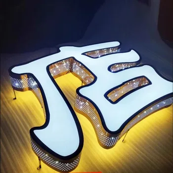 Обичай външни двустранни светещи led букви канал, външна, 3D акрилни led табела на магазин, лого на фирмата, строителен знак